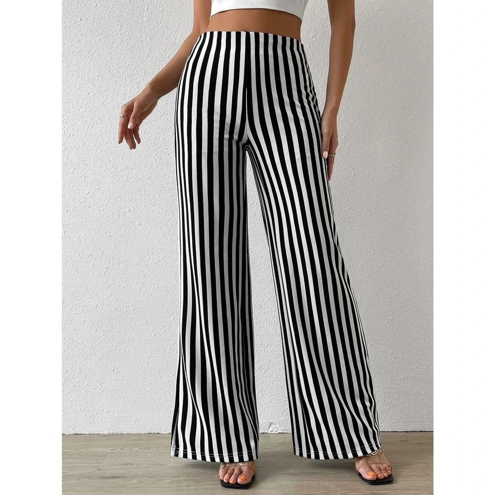 High Waisted Vertical Striped Flare Leg Pants minimalist black white - Picture 6 of 7